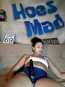 Snapshot of PassionateAboutSex chatting on 02.10.26 PassionateAboutSex online show from 02.10.26