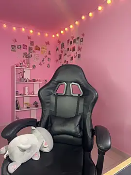 Davne  online show from 04.05.26