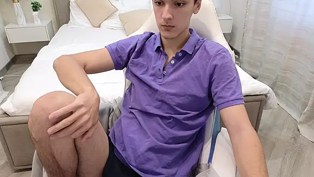 MoonlinSkinn online show from 12.03.25