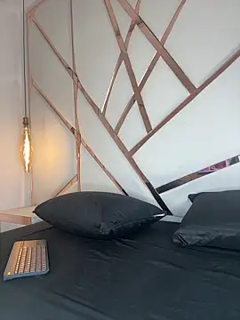 Celeste Valencia  online show from 03.19.26