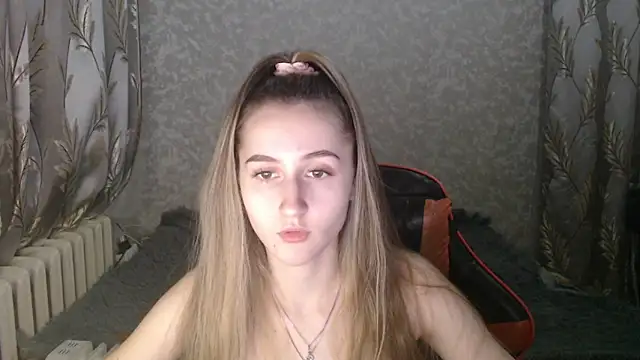 Snapshot of Ave_Costly chatting on 12.14.25 Ave Costly online show from 12.14.25