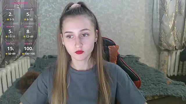 Snapshot of Ave_Costly chatting on 12.20.25 Ave Costly online show from 12.20.25