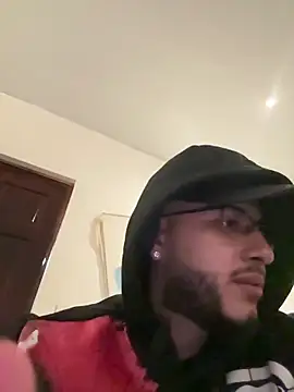 Snapshot of tratosucio chatting on 02.02.26 tratosucio online show from 02.02.26