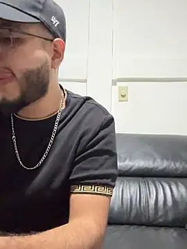 Snapshot of tratosucio chatting on 02.08.26 tratosucio online show from 02.08.26