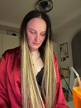 TomilaSi online show from 03.25.26