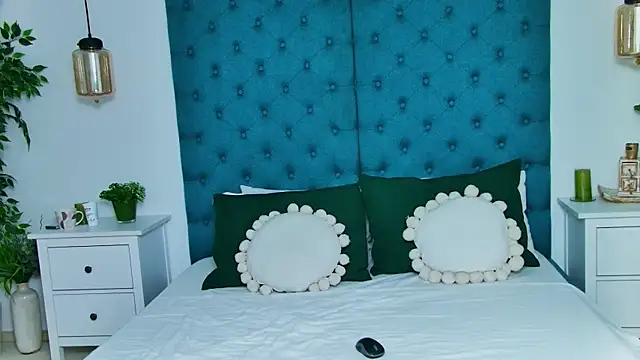 RubyLustx online show from 11.28.25