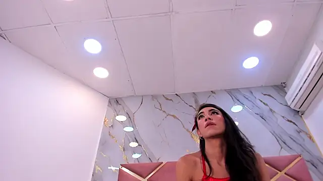 VALERIAQUEENTS   online show from 04.09.26