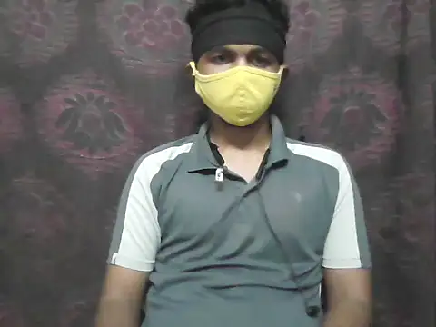 Snapshot of likeable2 chatting on 11.25.25 likeable2 online show from 11.25.25