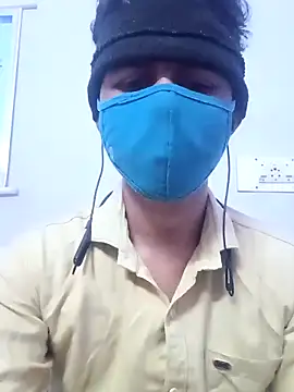 Snapshot of likeable2 chatting on 02.18.26 likeable2 online show from 02.18.26