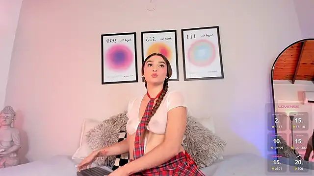 AmaraStorm online show from 03.22.26