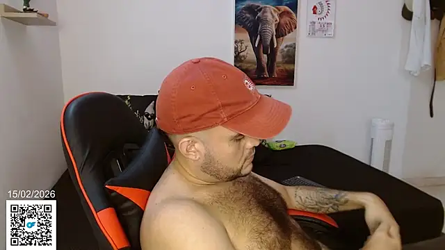 holegape online show from 02.15.26