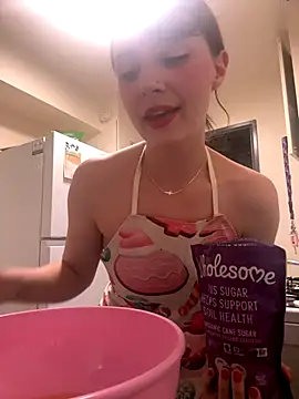 lilliabloom online show from 12.18.25