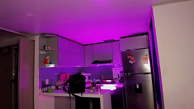 SaraAndrade  online show from 01.05.26