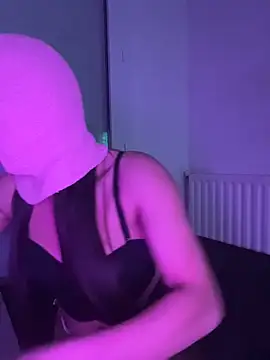 linaatchikita online show from 12.20.25