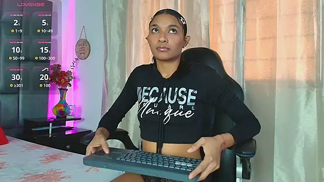 TashaNaughty4u online show from 06.11.26