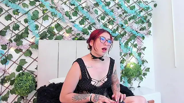 CharlotteBlossom online show from 01.13.26