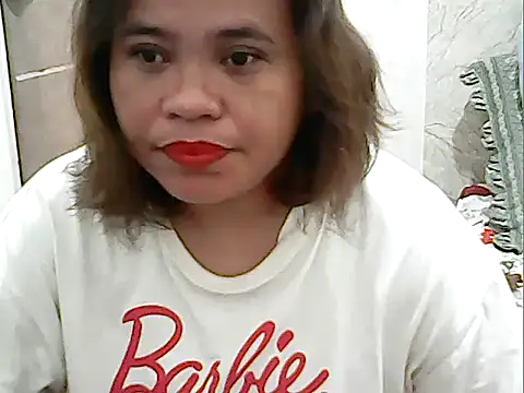 Snapshot of cutechubby chatting on 12.01.25 cutechubby online show from 12.01.25