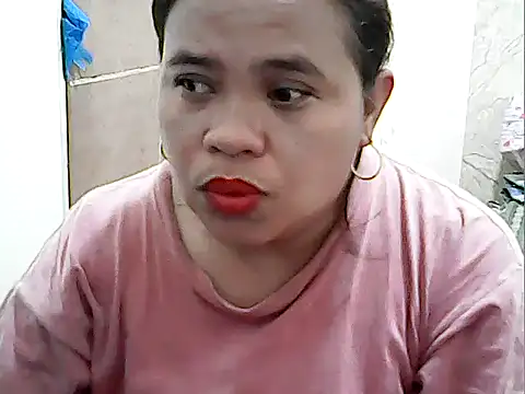 cutechubby online show from 12.16.25