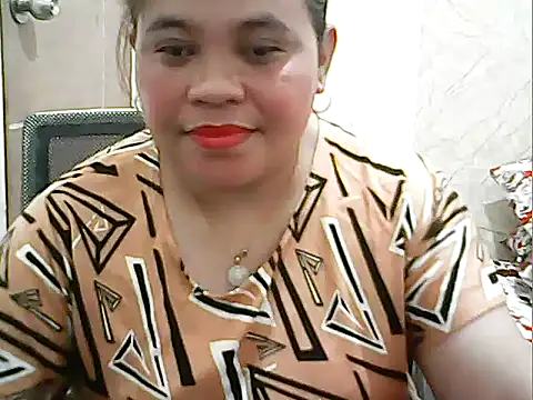 Snapshot of cutechubby chatting on 02.07.26 cutechubby online show from 02.07.26