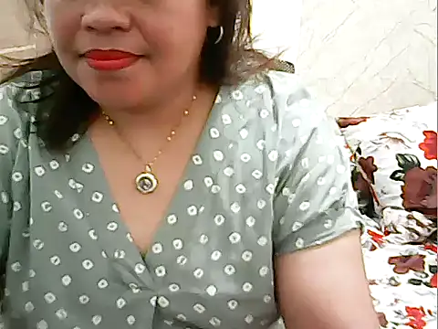 Snapshot of cutechubby chatting on 02.16.26 cutechubby online show from 02.16.26