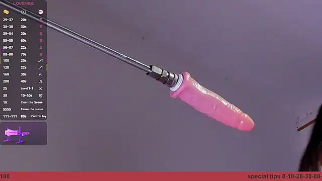 Snapshot of sophie_1_ chatting on 12.01.25 sophie 1 online show from 12.01.25