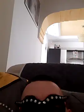 Vampiro83zz online show from 03.15.26