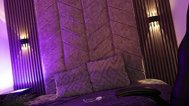 amberthangelss online show from 02.23.26