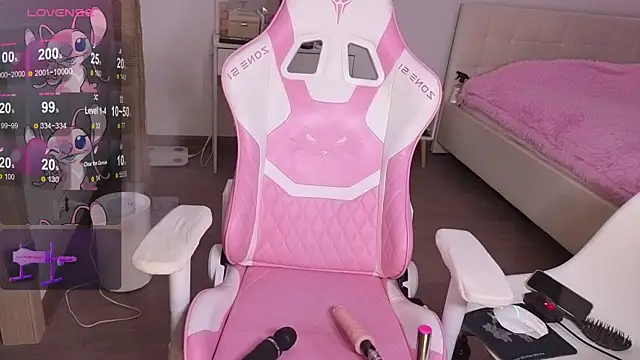 Snapshot of fuckmolly chatting on 11.28.25 fuckmolly online show from 11.28.25