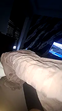 Snapshot of diavoletta77 chatting on 11.30.25 diavoletta77 online show from 11.30.25