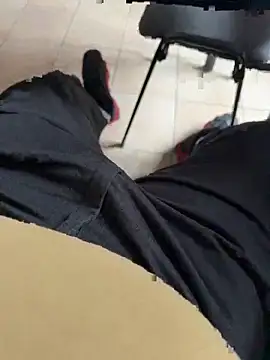 rebeudomi69 online show from 12.20.25