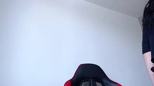 Snapshot of dearest_sabrina chatting on 12.01.25 dearest sabrina online show from 12.01.25