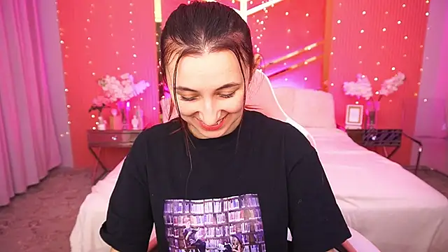 RoxieRay online show from 02.11.26