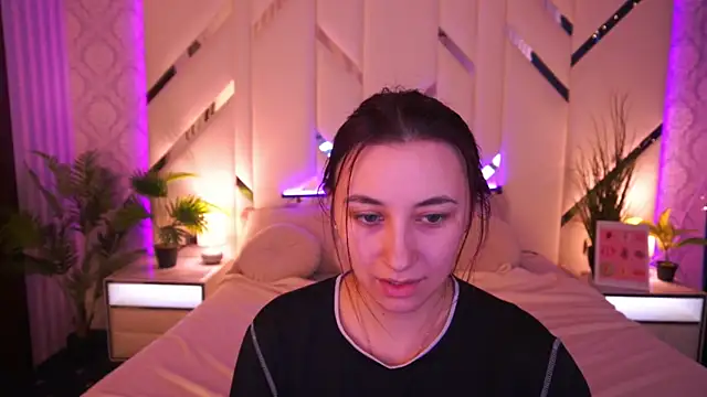 RoxieRay online show from 03.06.26