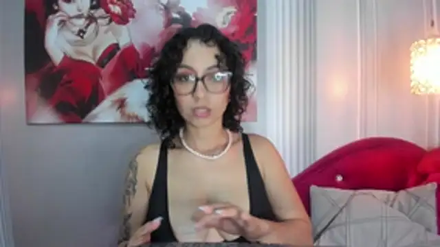 Snapshot of sarah_sluty chatting on 02.21.26 sarah sluty online show from 02.21.26