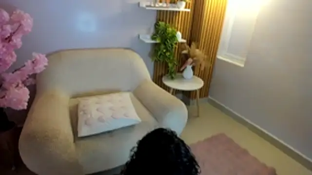 Snapshot of sarah_sluty chatting on 03.04.26 sarah sluty online show from 03.04.26