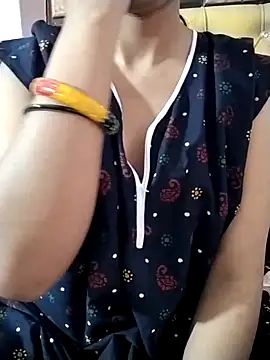 RASHMI SHARMA9 online show from 05.11.26