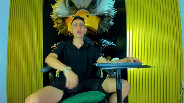 twink scott  online show from 12.23.25