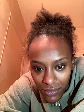    Hannah    online show from 12.05.25