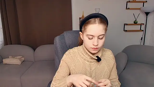 FairrryBluuum online show from 12.01.25