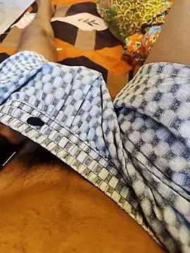 Snapshot of ishan2026 chatting on 12.20.25 ishan2026 online show from 12.20.25