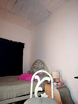 Snapshot of Im_Kloe chatting on 02.12.26 Im Kloe online show from 02.12.26