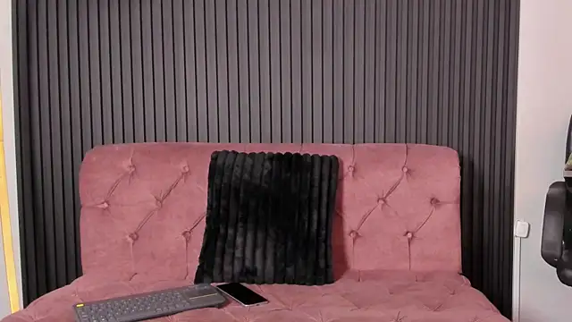 KarolWest  online show from 01.09.26