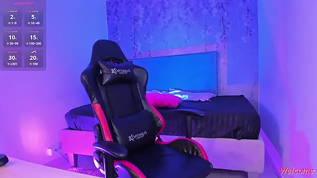 Anthonela art online show from 12.15.25