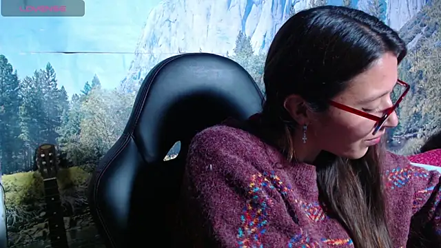 luanablood online show from 04.17.26