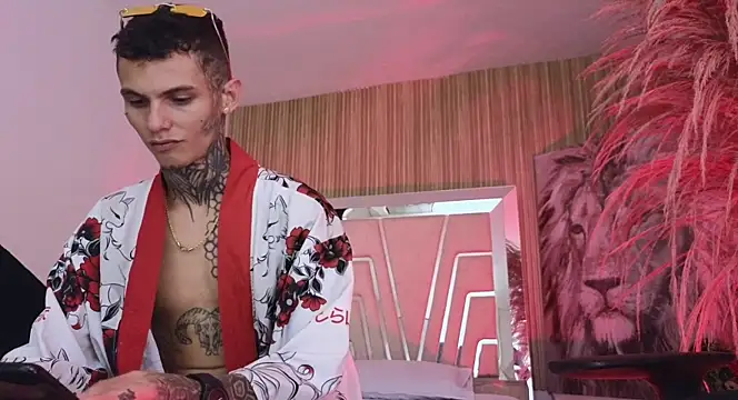 Paulo 527 online show from 03.26.26