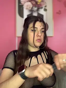 Scarletts Boobs online show from 11.28.25