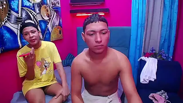 twinks fuck online show from 01.08.26