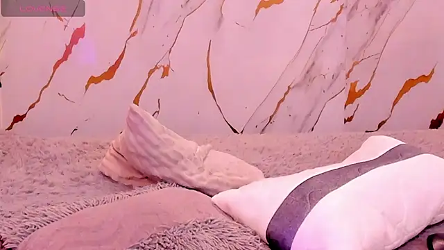 Dakota ferreti  online show from 04.22.26