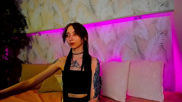 Ellen Hops online show from 03.27.26