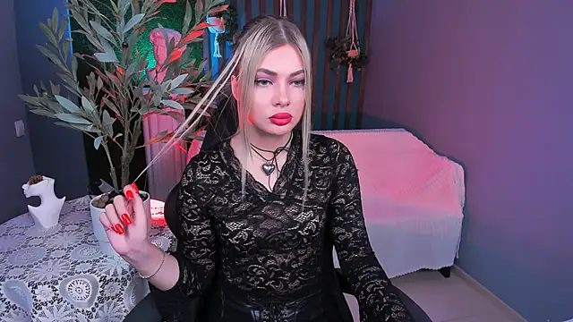 HyileyClark online show from 03.07.26